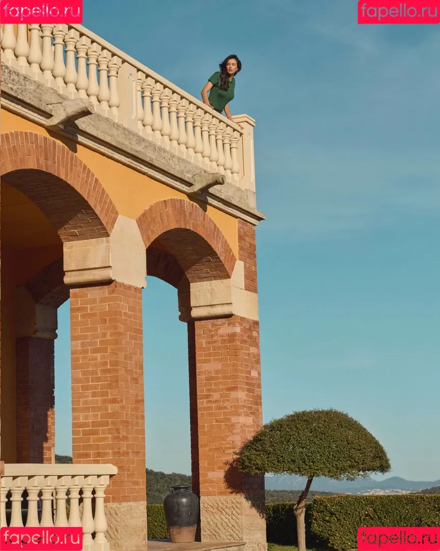 Irina Shayk / irinashayk / theirishayk Onlyfans Photo Gallery 