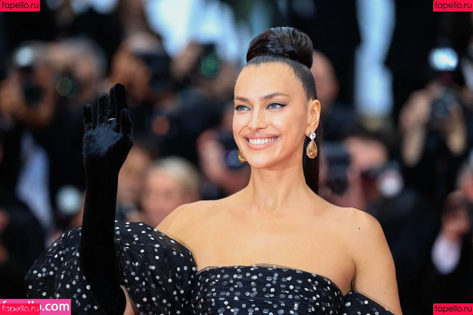 Irina Shayk / irinashayk / theirishayk Onlyfans Photo Gallery 