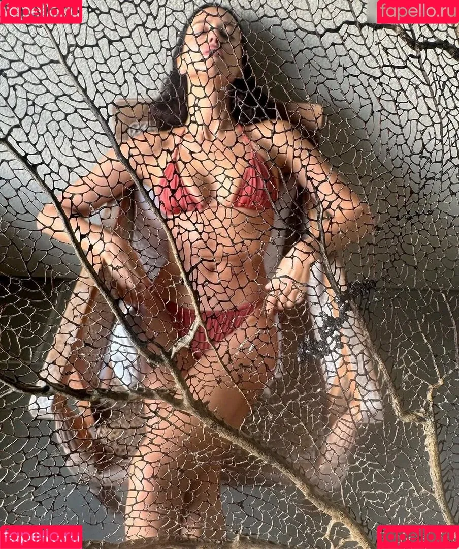 Irina Shayk / irinashayk / theirishayk Onlyfans Photo Gallery 