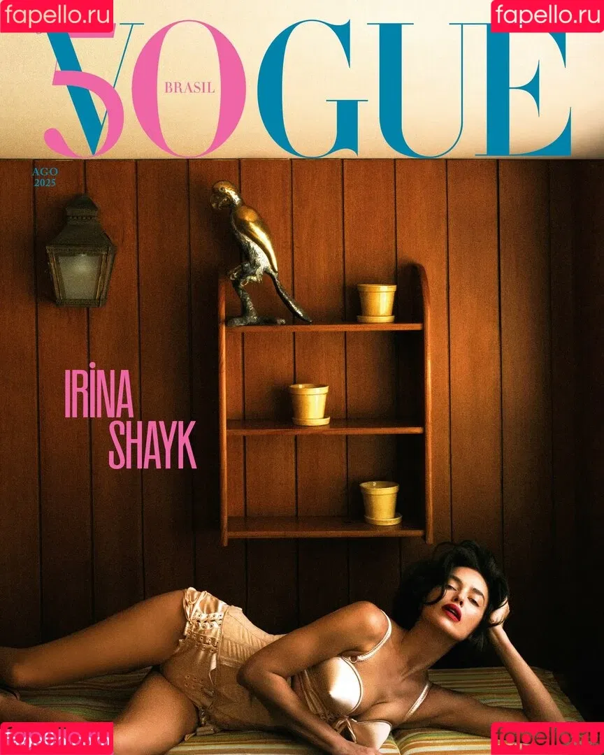Irina Shayk / irinashayk / theirishayk Onlyfans Photo Gallery 