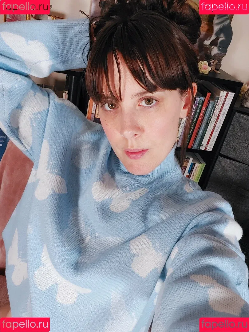 EllyNaomi_ / Ellynaomi / Elwynciel / ellyxnaomi Onlyfans Photo Gallery 