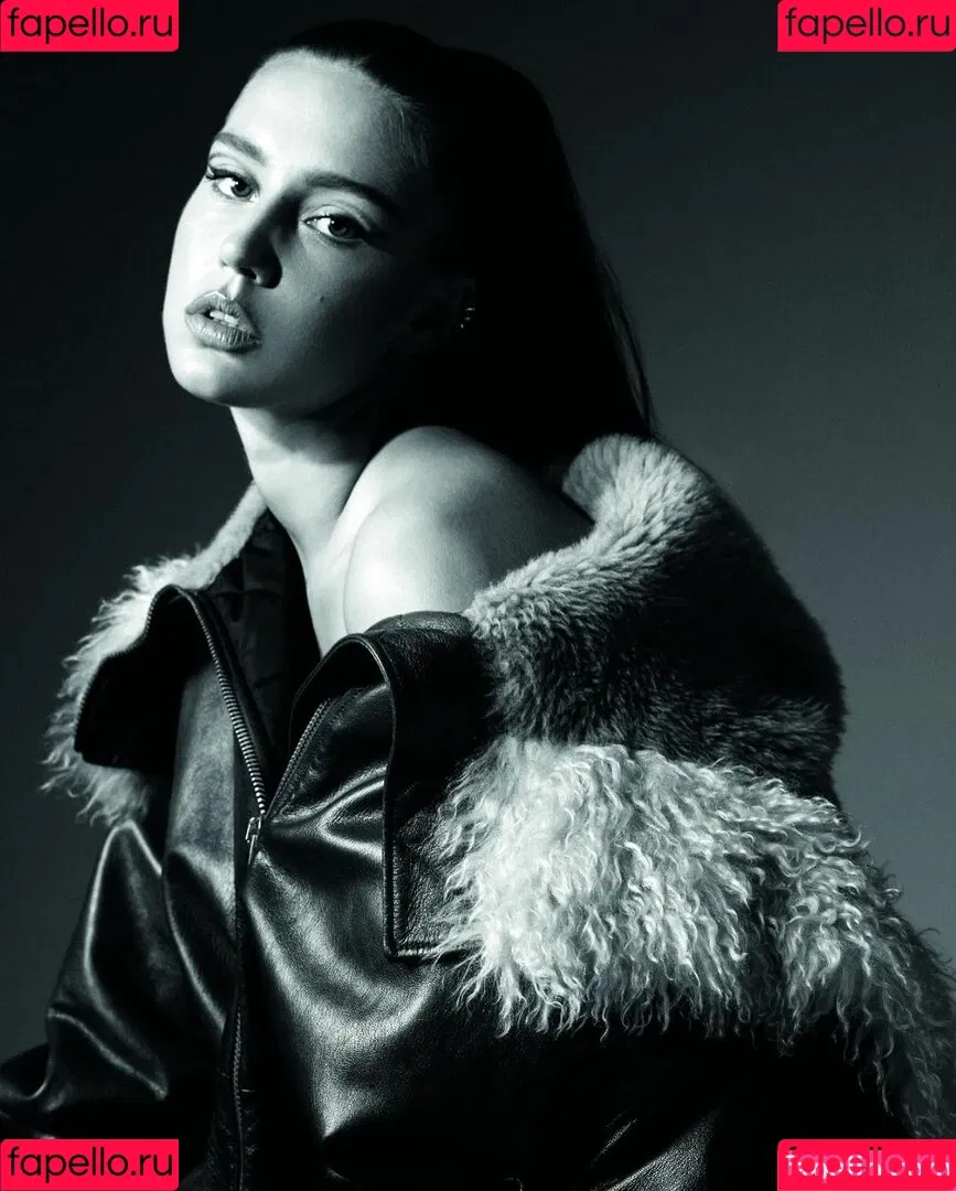 Adele Exarchopoulos / adeleexarchopoulos Onlyfans Photo Gallery 