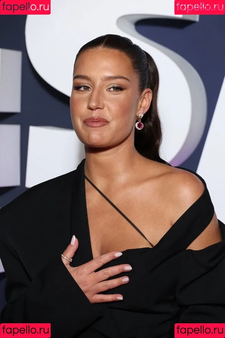 Adele Exarchopoulos / adeleexarchopoulos Onlyfans Photo Gallery 