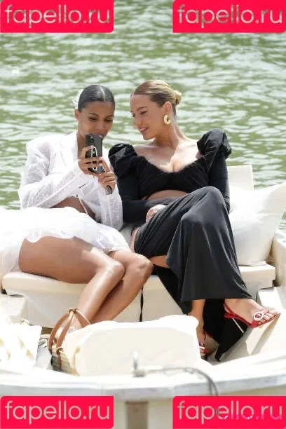 Adele Exarchopoulos / adeleexarchopoulos Onlyfans Photo Gallery 