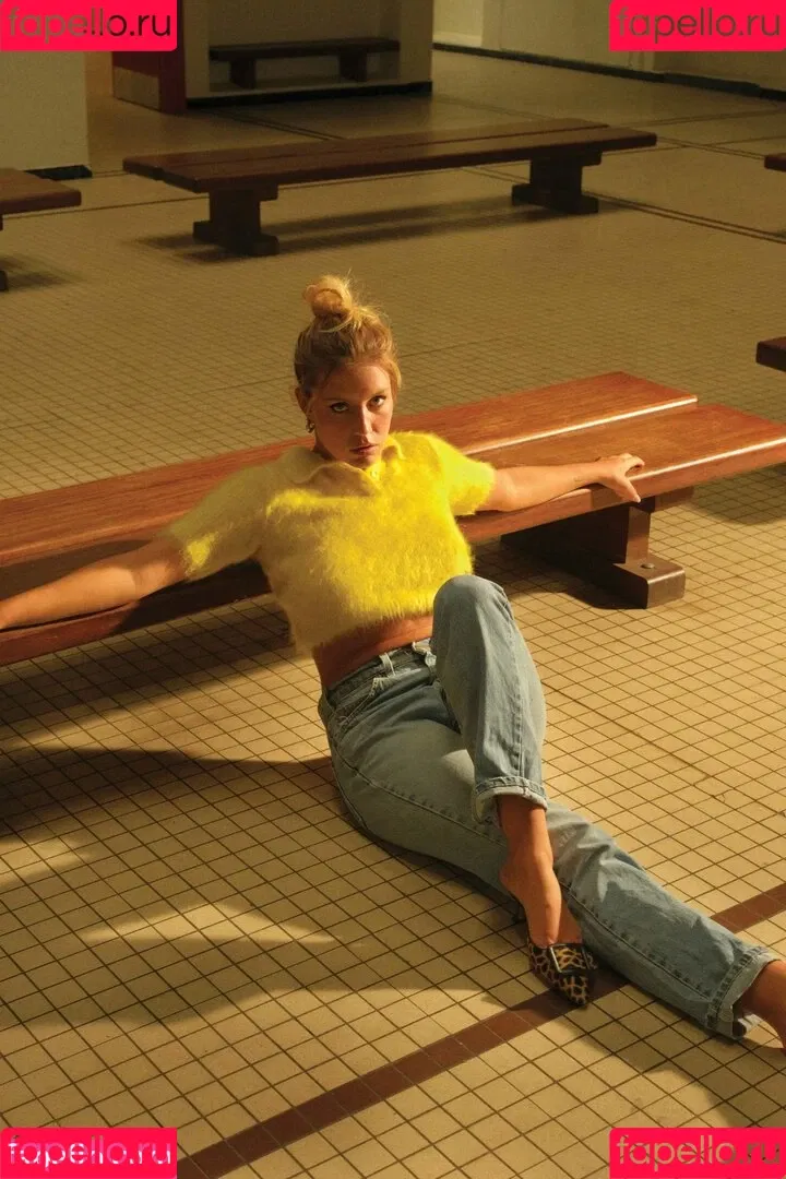 Adele Exarchopoulos / adeleexarchopoulos Onlyfans Photo Gallery 