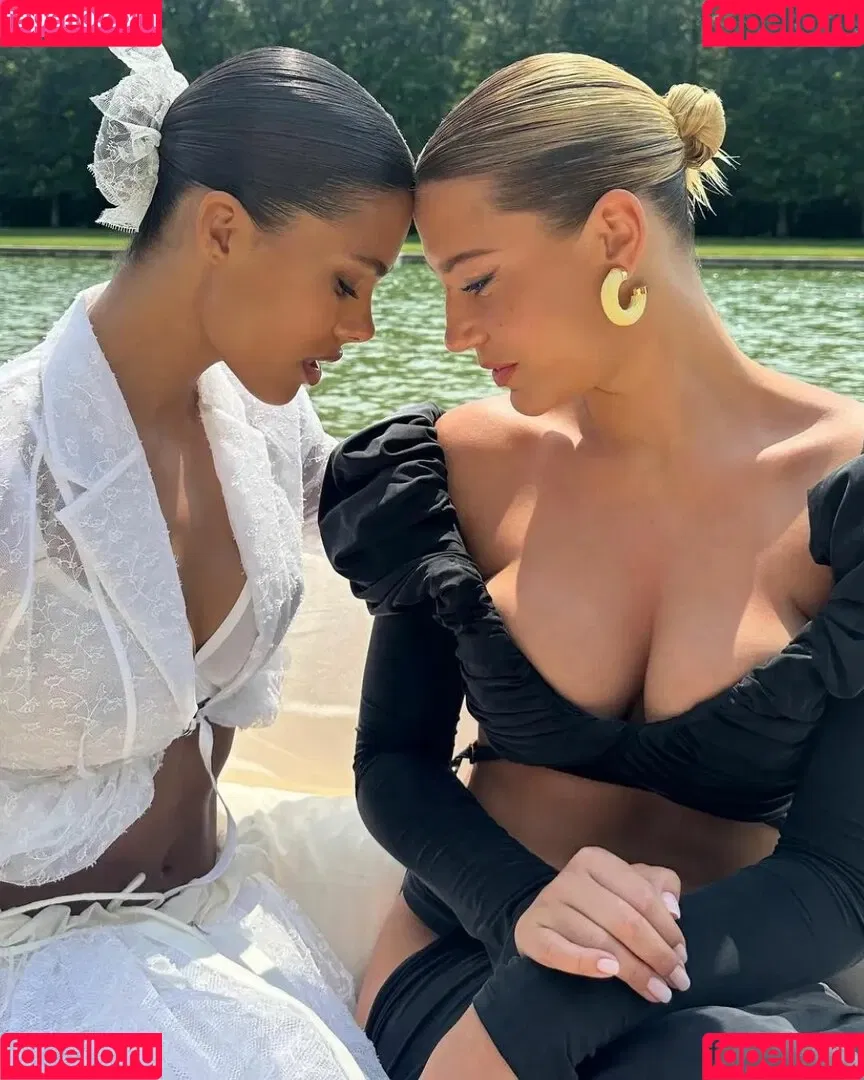 Adele Exarchopoulos / adeleexarchopoulos Onlyfans Photo Gallery 