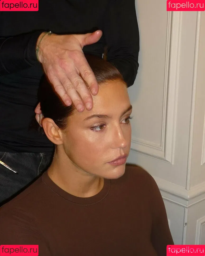 Adele Exarchopoulos / adeleexarchopoulos Onlyfans Photo Gallery 