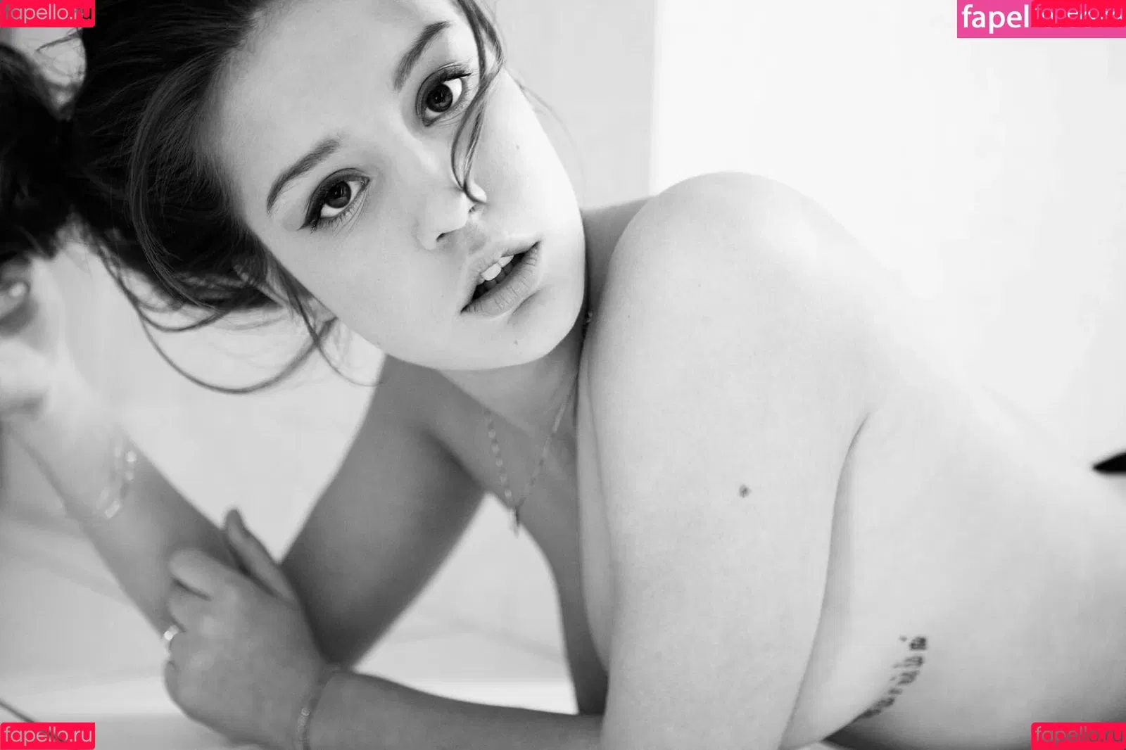 Adele Exarchopoulos / adeleexarchopoulos Onlyfans Photo Gallery 