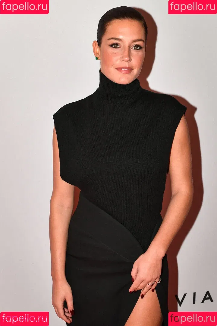 Adele Exarchopoulos / adeleexarchopoulos Onlyfans Photo Gallery 