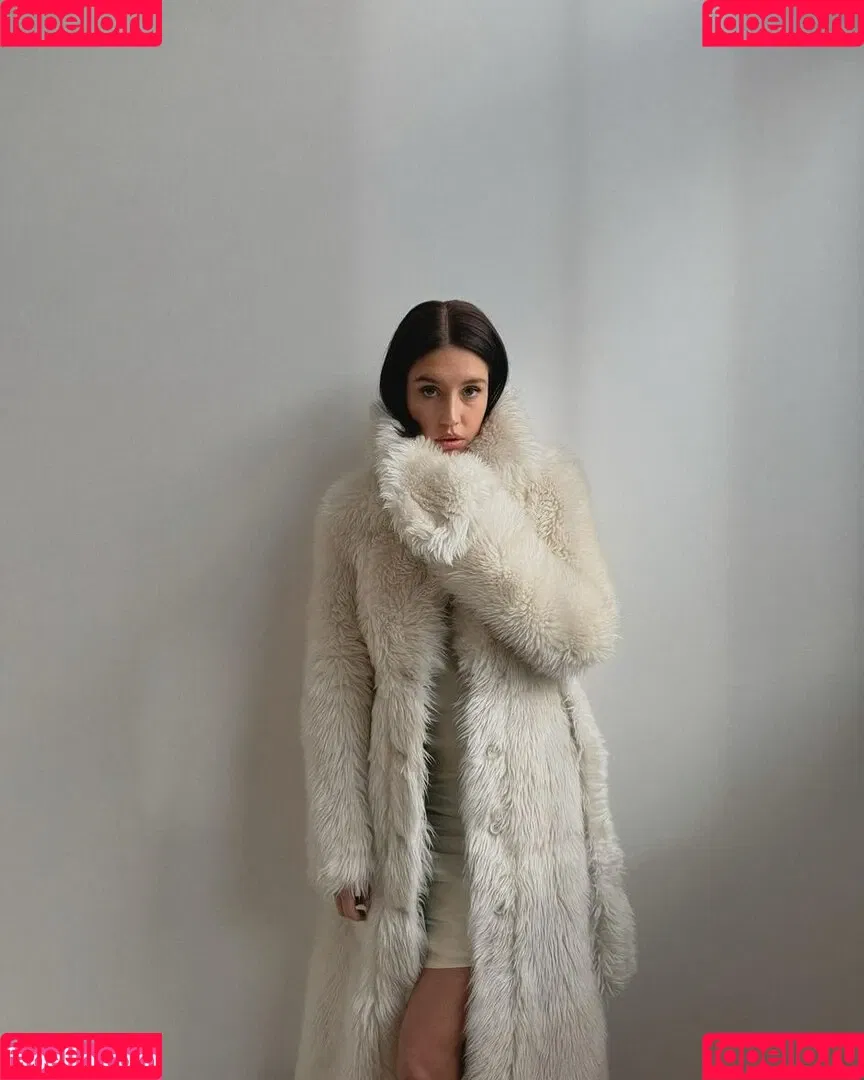 Adele Exarchopoulos / adeleexarchopoulos Onlyfans Photo Gallery 