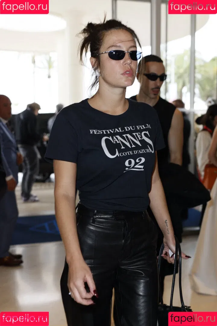 Adele Exarchopoulos / adeleexarchopoulos Onlyfans Photo Gallery 