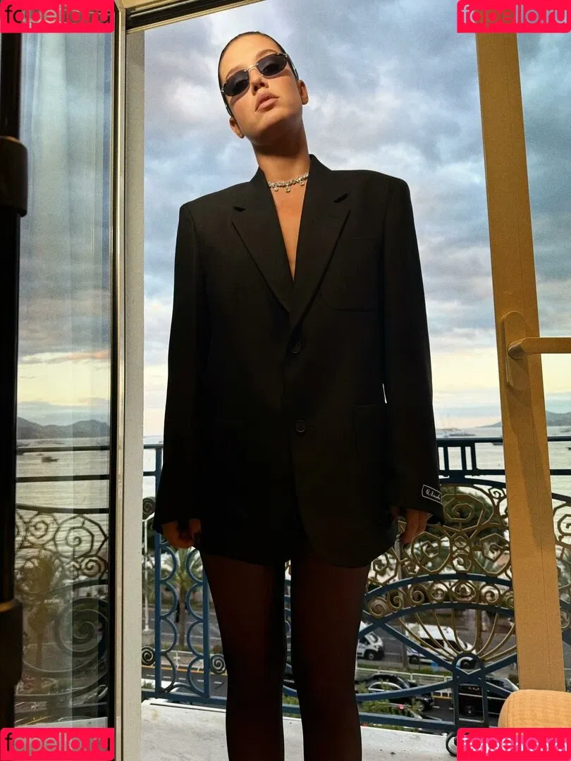 Adele Exarchopoulos / adeleexarchopoulos Onlyfans Photo Gallery 