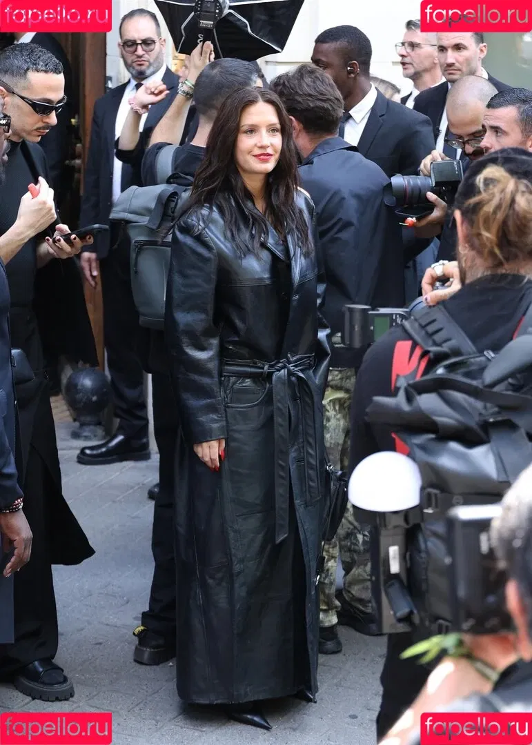 Adele Exarchopoulos / adeleexarchopoulos Onlyfans Photo Gallery 