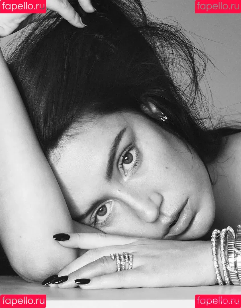 Adele Exarchopoulos / adeleexarchopoulos Onlyfans Photo Gallery 