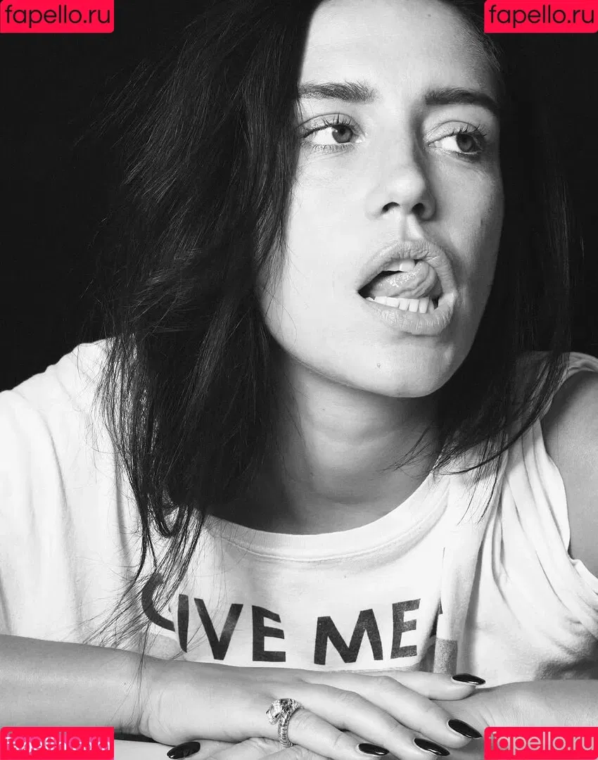 Adele Exarchopoulos / adeleexarchopoulos Onlyfans Photo Gallery 