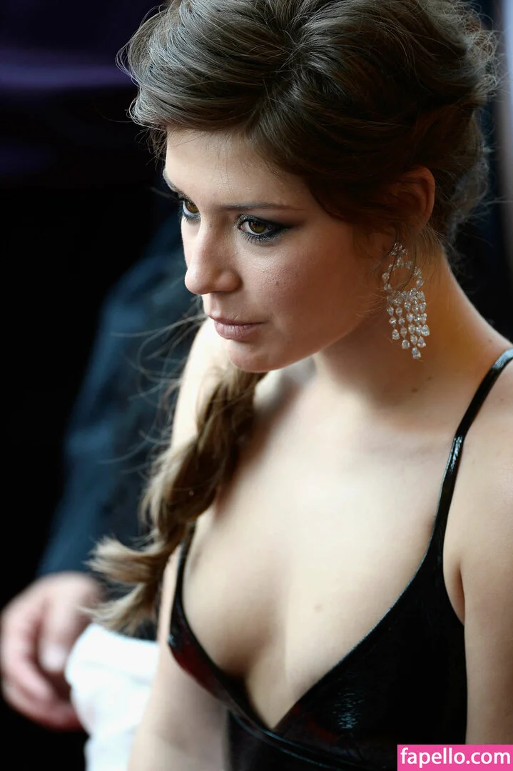 Adele Exarchopoulos / adeleexarchopoulos Onlyfans Photo Gallery 