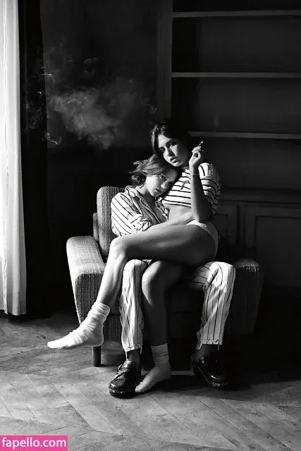 Adele Exarchopoulos / adeleexarchopoulos Onlyfans Photo Gallery 