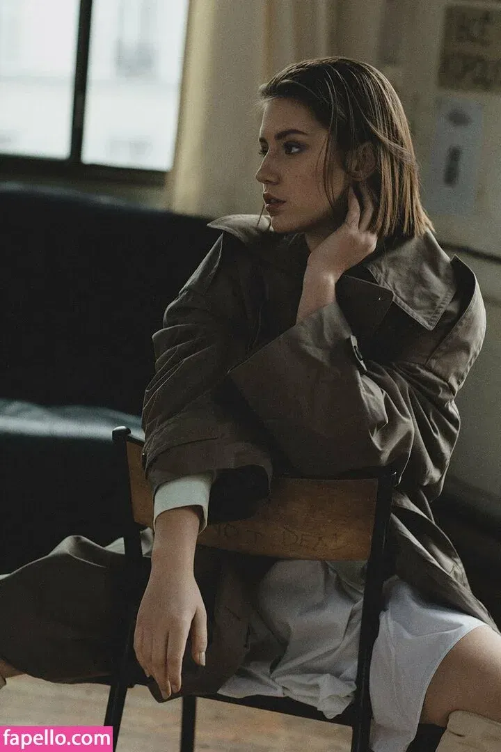 Adele Exarchopoulos / adeleexarchopoulos Onlyfans Photo Gallery 