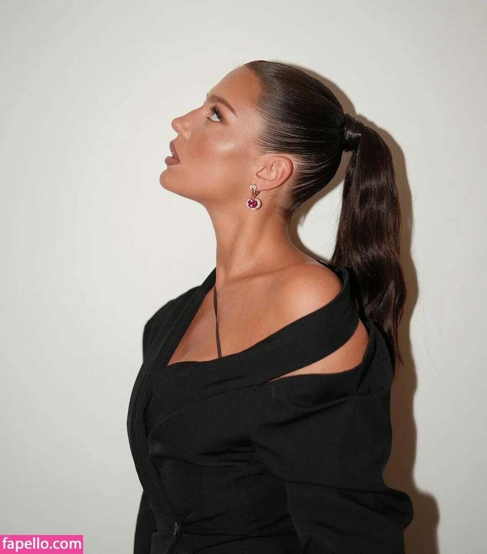 Adele Exarchopoulos / adeleexarchopoulos Onlyfans Photo Gallery 