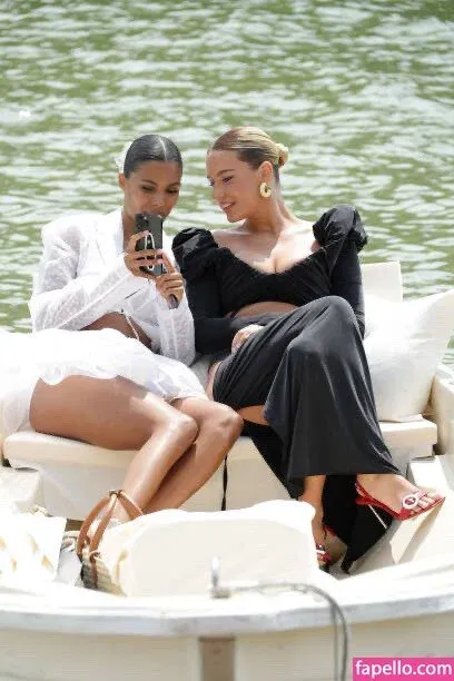 Adele Exarchopoulos / adeleexarchopoulos Onlyfans Photo Gallery 