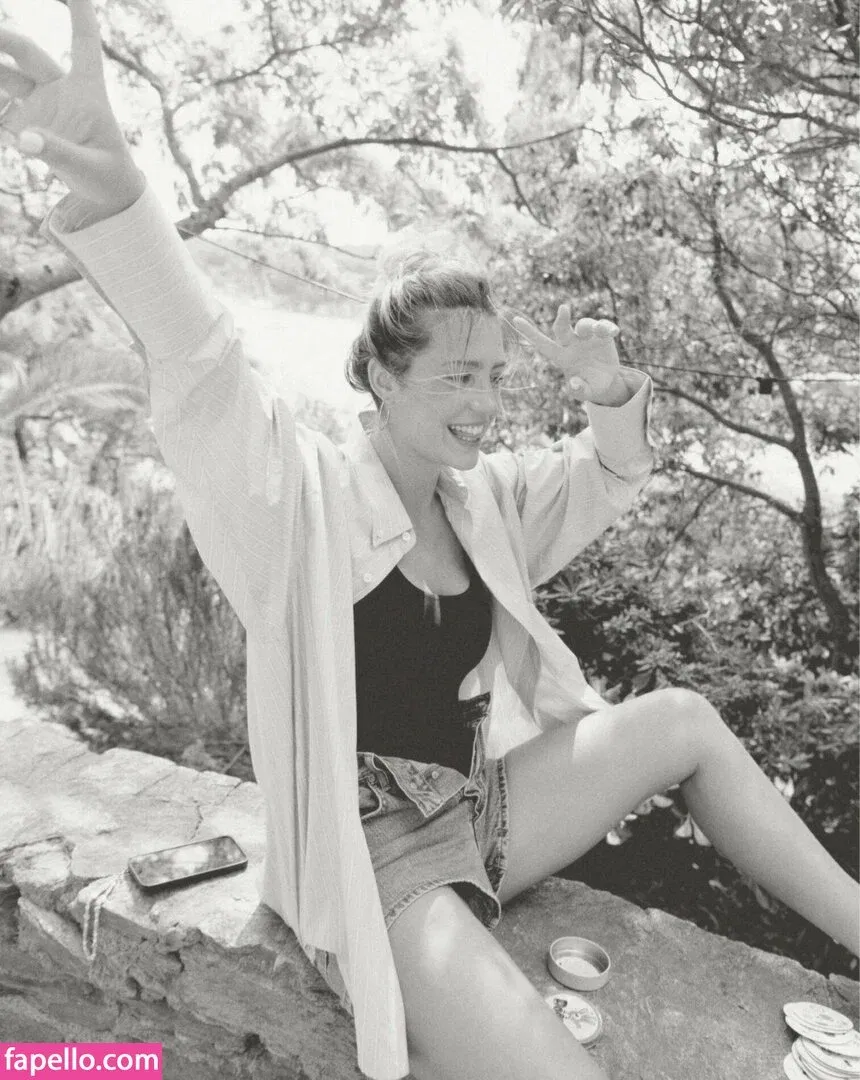 Adele Exarchopoulos / adeleexarchopoulos Onlyfans Photo Gallery 