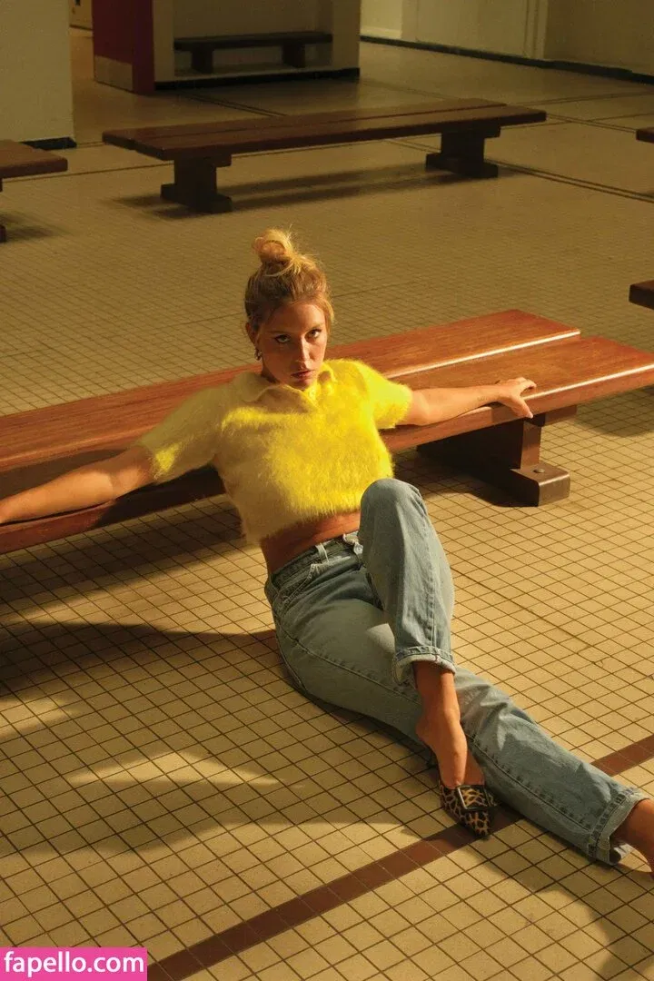 Adele Exarchopoulos / adeleexarchopoulos Onlyfans Photo Gallery 