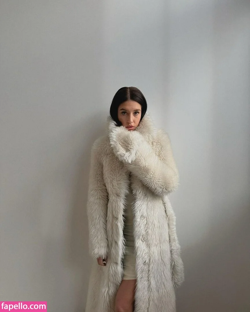 Adele Exarchopoulos / adeleexarchopoulos Onlyfans Photo Gallery 