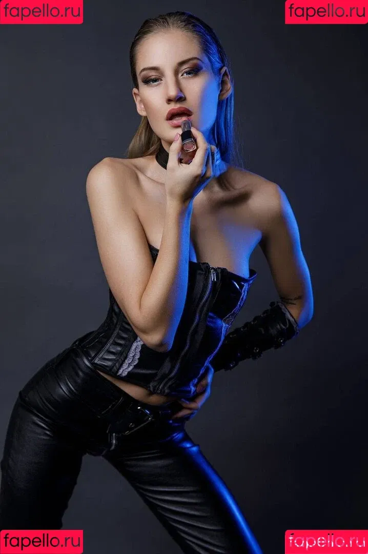 Tiffany Tatum / real_tiffany / real_tiffanytatum Onlyfans Photo Gallery 