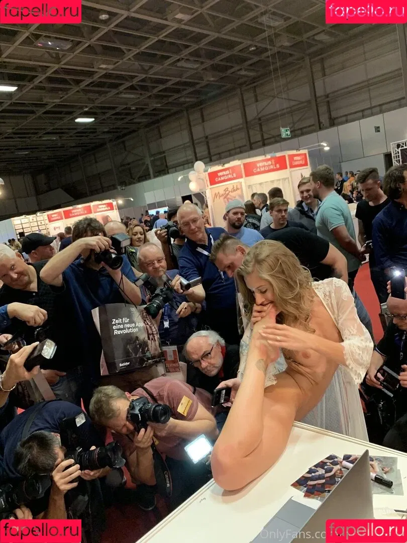 Tiffany Tatum / real_tiffany / real_tiffanytatum Onlyfans Photo Gallery 