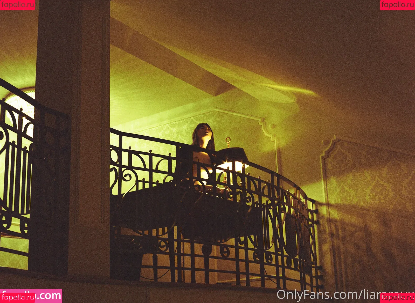 Liara Roux / liararoux Onlyfans Photo Gallery 