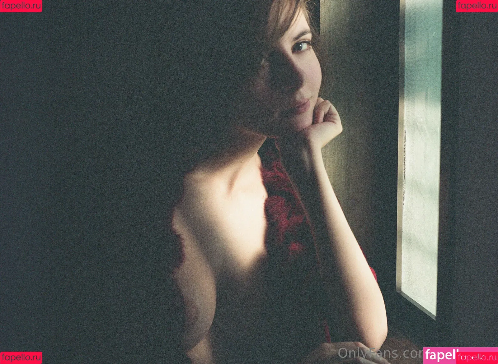 Liara Roux / liararoux Onlyfans Photo Gallery 