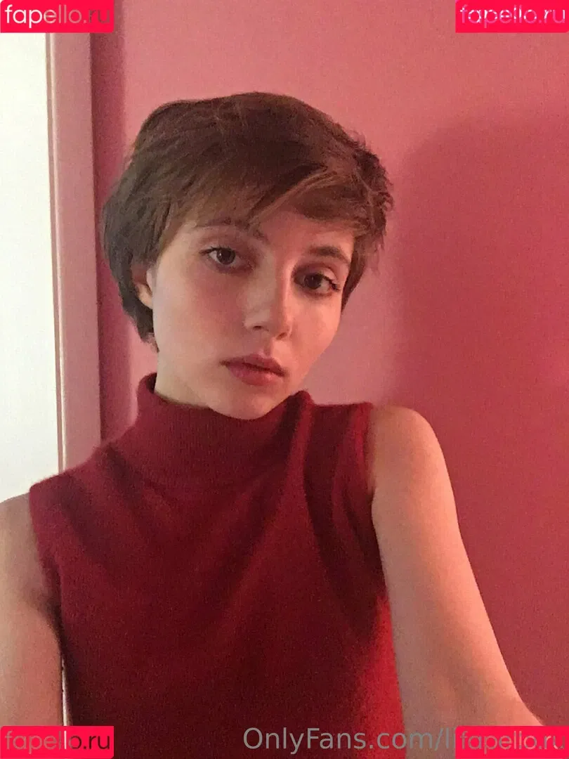 Liara Roux / liararoux Onlyfans Photo Gallery 