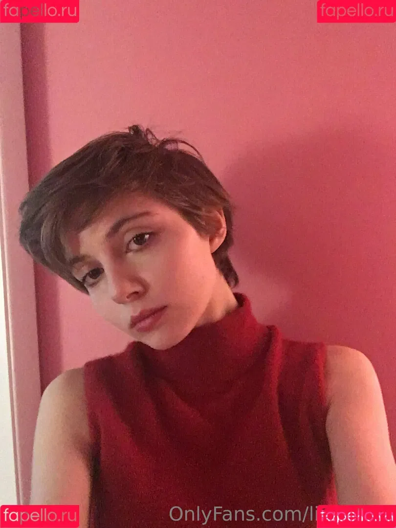 Liara Roux / liararoux Onlyfans Photo Gallery 