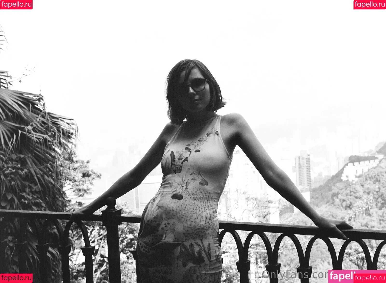 Liara Roux / liararoux Onlyfans Photo Gallery 