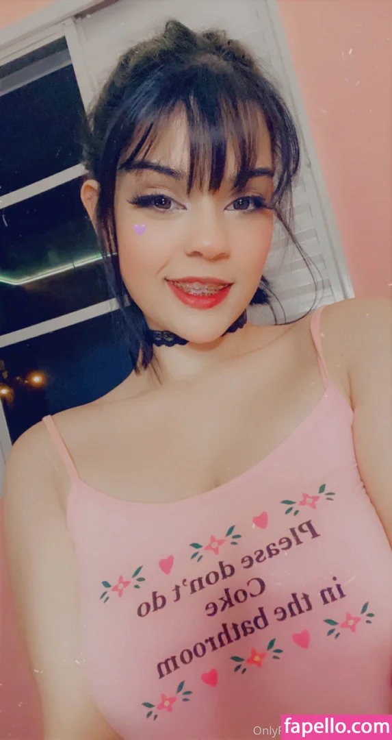 Feh Mark / bunnyxxs3 / fehmarks2 / sinacitouu Onlyfans Photo Gallery 