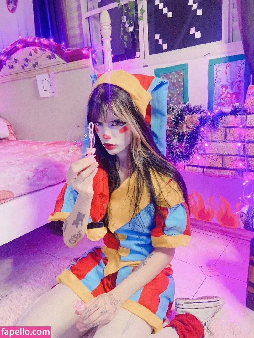 Feh Mark / bunnyxxs3 / fehmarks2 / sinacitouu Onlyfans Photo Gallery 