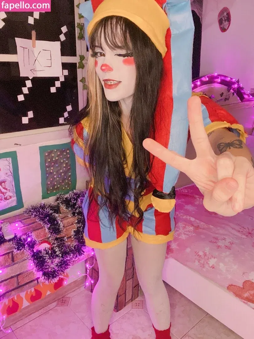 Feh Mark / bunnyxxs3 / fehmarks2 / sinacitouu Onlyfans Photo Gallery 