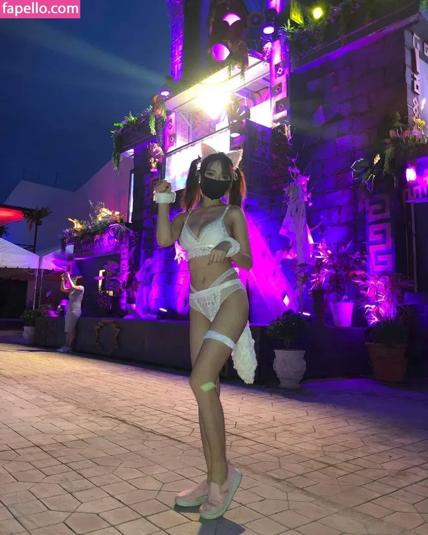 Skaye Cosplay / avrora_sg / skaye_oomi Onlyfans Photo Gallery 