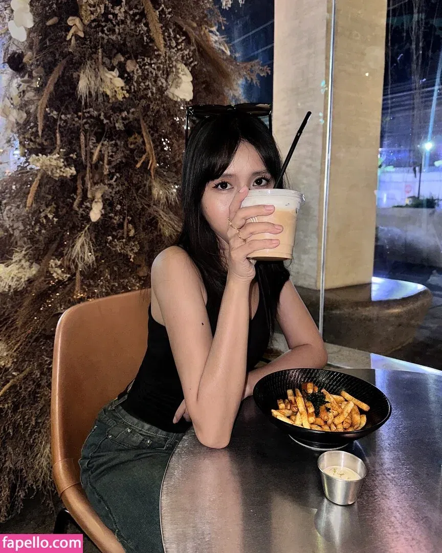 Skaye Cosplay / avrora_sg / skaye_oomi Onlyfans Photo Gallery 