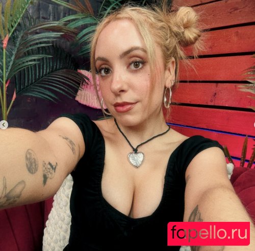 Rose Harper Nude Onlyfans Photo 17