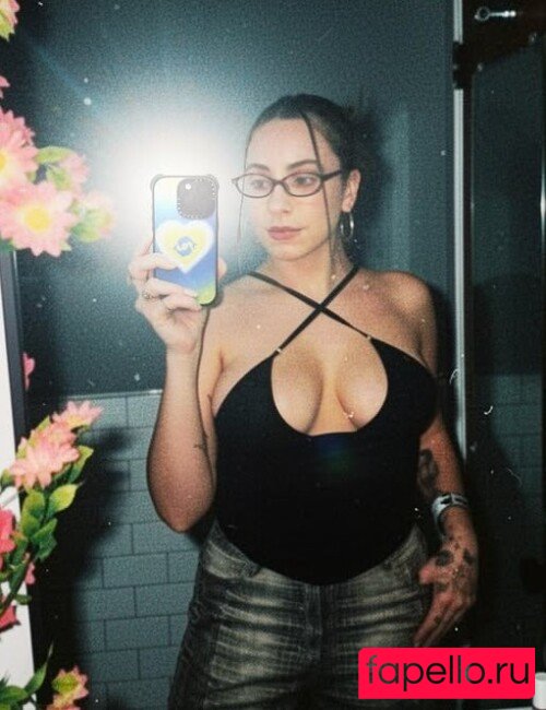 Rose Harper Nude Onlyfans Photo 3