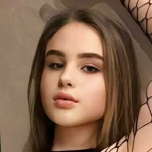 elara_moonq / elaramoonllc Onlyfans Photo Gallery 