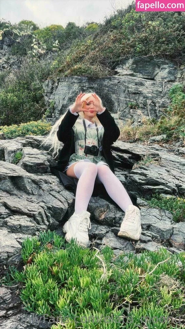 elara_moonq / elaramoonllc Onlyfans Photo Gallery 