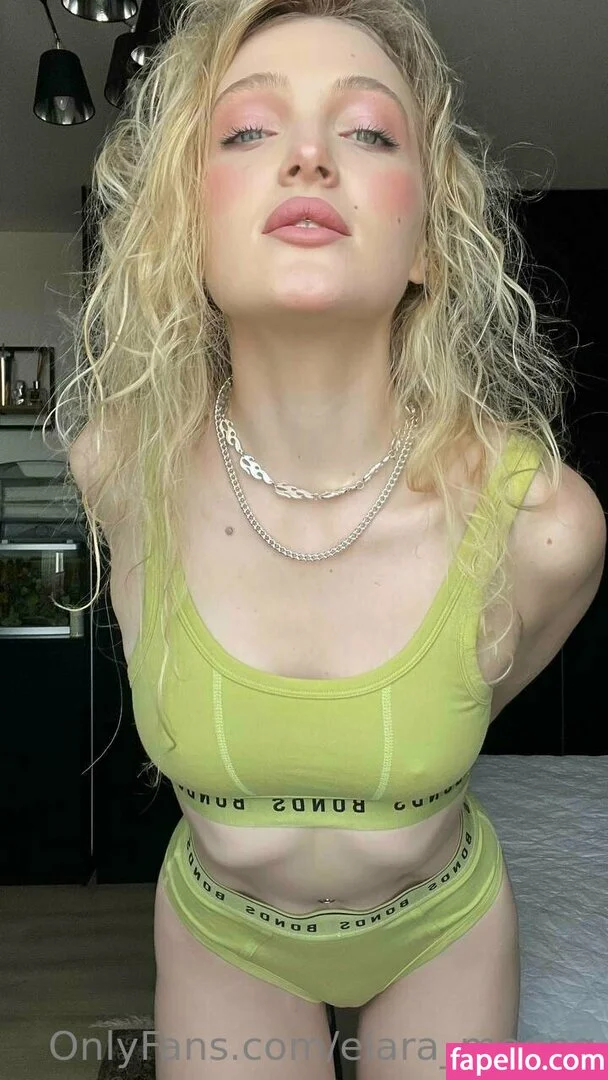 elara_moonq / elaramoonllc Onlyfans Photo Gallery 