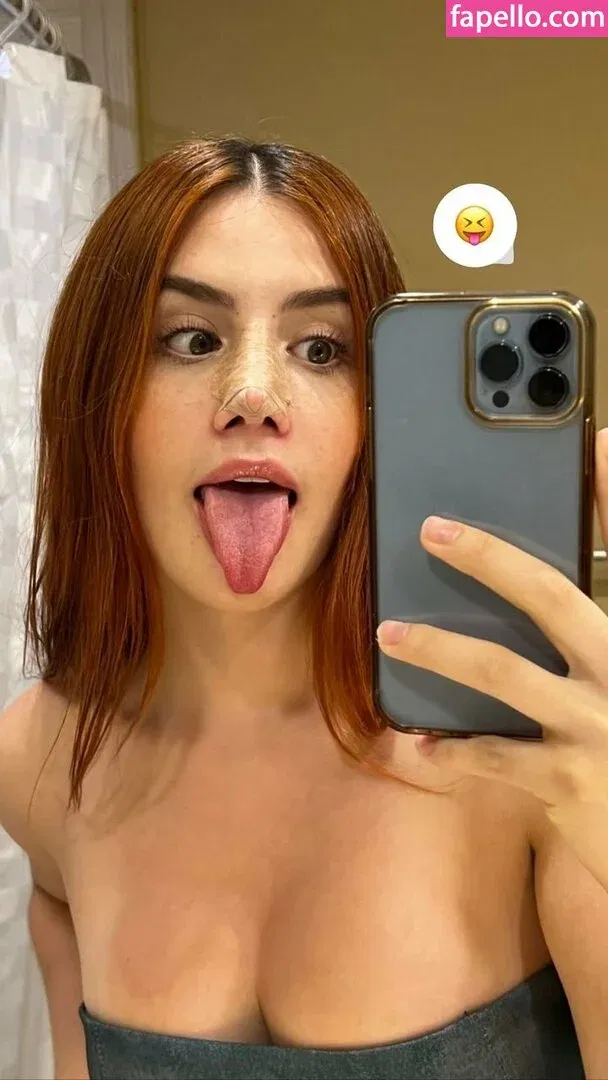 Leslie Pecas Onlyfans Photo Gallery 