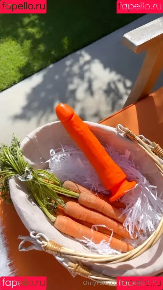 Autumn Falls / autumnfallsbaby / autumnfallsxxx / autumnxfallsx Onlyfans Photo Gallery 