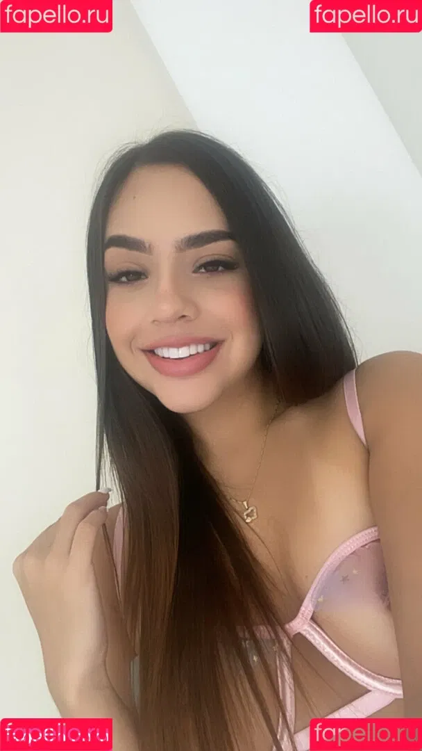emsexylips / emskorup Onlyfans Photo Gallery 