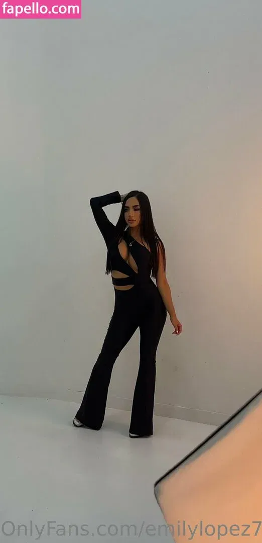 emsexylips / emskorup Onlyfans Photo Gallery 