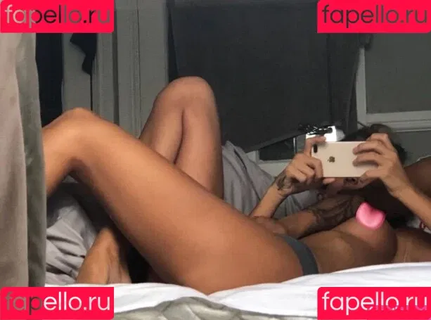 Kyia Peters Basildon / _kyia._ / bbygirl29 / kyia13833672 Onlyfans Photo Gallery 