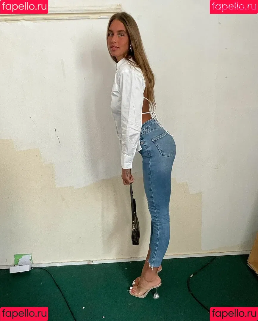 Kyia Peters Basildon / _kyia._ / bbygirl29 / kyia13833672 Onlyfans Photo Gallery 